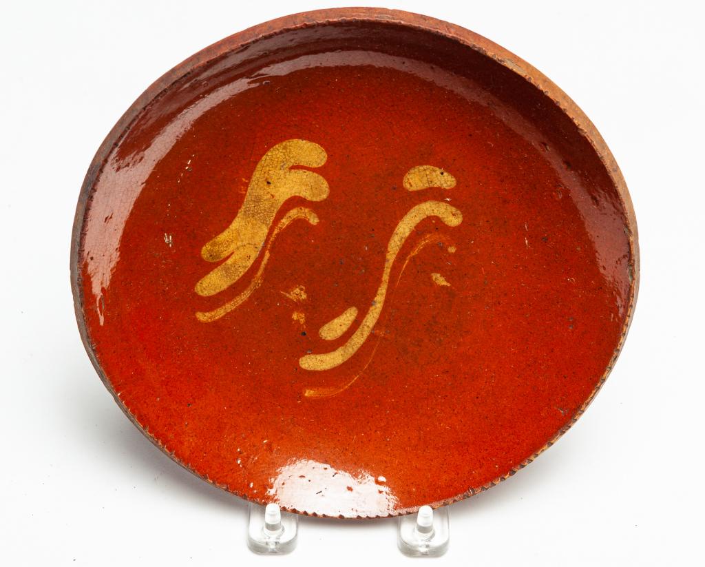 AMERICAN REDWARE PIE PLATE. (1 of 2)