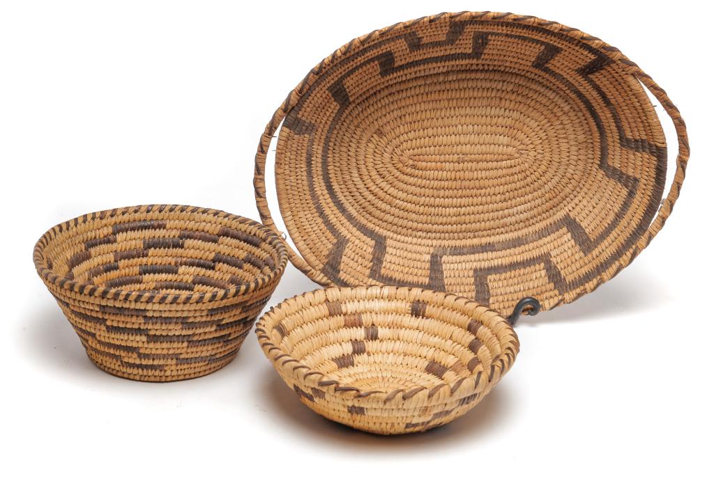 THREE NATIVE AMERICAN BASKETS. (1 of 3)