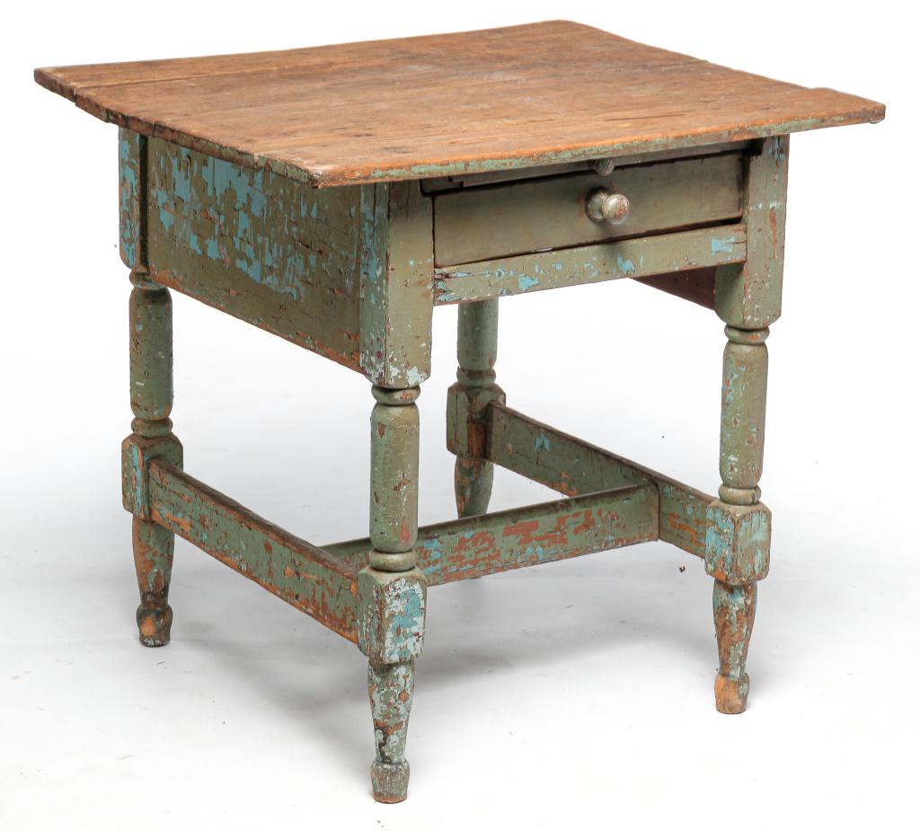 AMERICAN COUNTRY SHERATON WORK TABLE. (1 of 4)