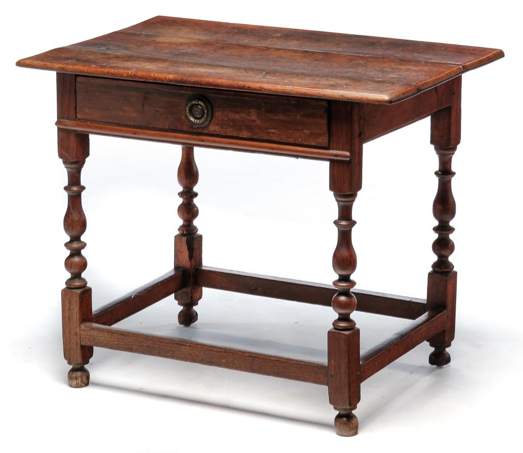 ENGLISH TAVERN TABLE. (1 of 4)