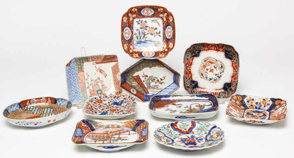 TEN JAPANESE IMARI DISHES. (1 of 6)