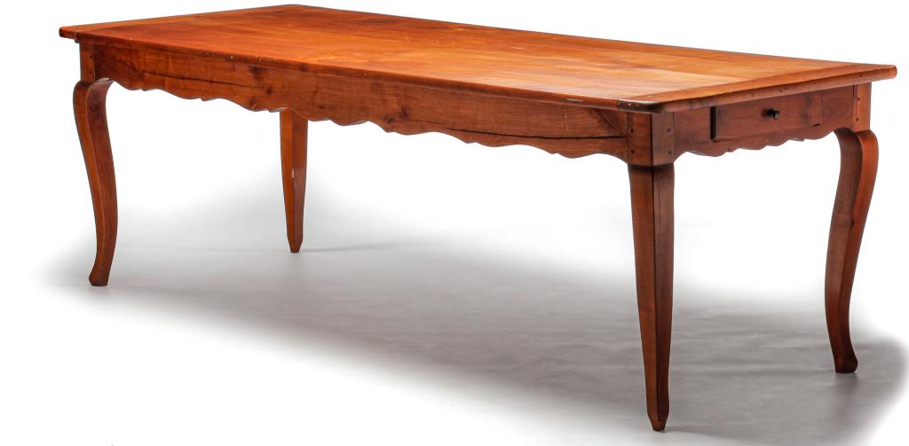 FRENCH HARVEST TABLE. (1 of 4)