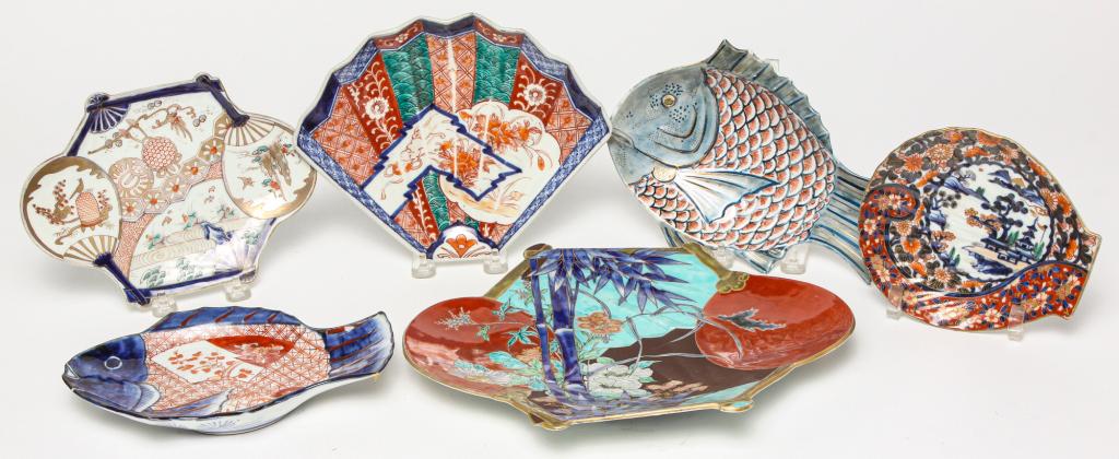 SIX CHINESE AND JAPANESE SHAPED DISHES. (1 of 6)