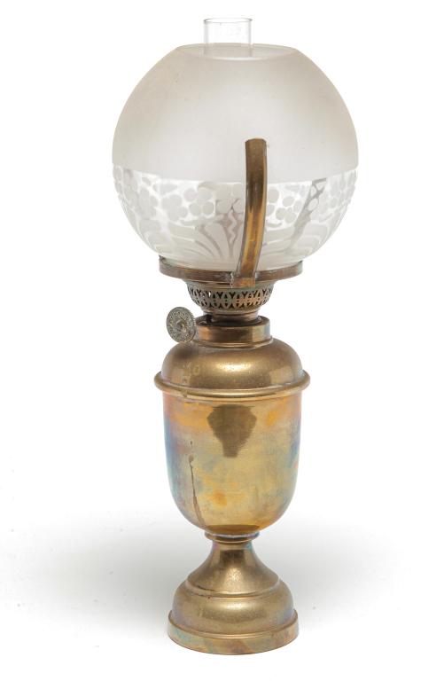 DANISH GIMBAL MOUNT SHIPS LAMP. (1 of 6)