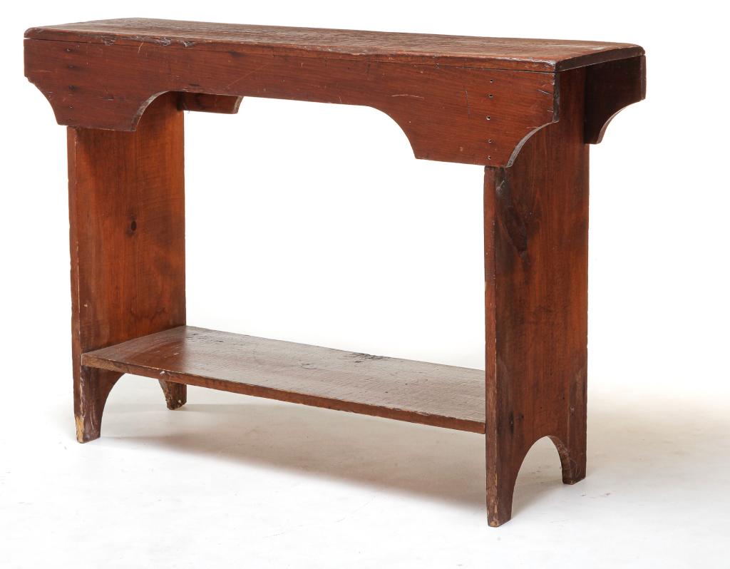 AMERICAN COUNTRY CROCK BENCH. (1 of 2)