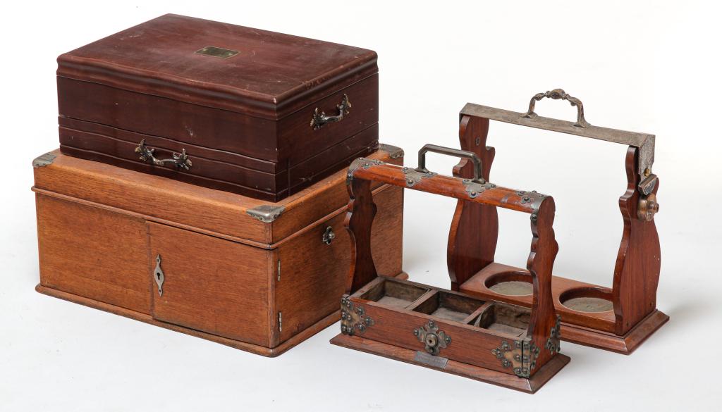 FOUR PIECE ECLECTIC LOT. (1 of 5)