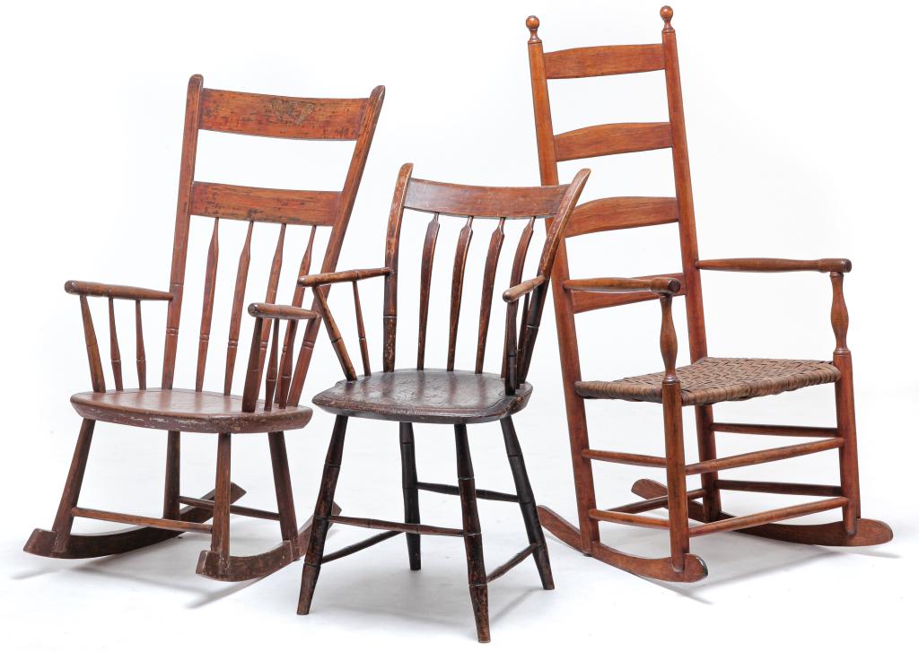THREE AMERICAN COUNTRY CHAIRS. (1 of 5)