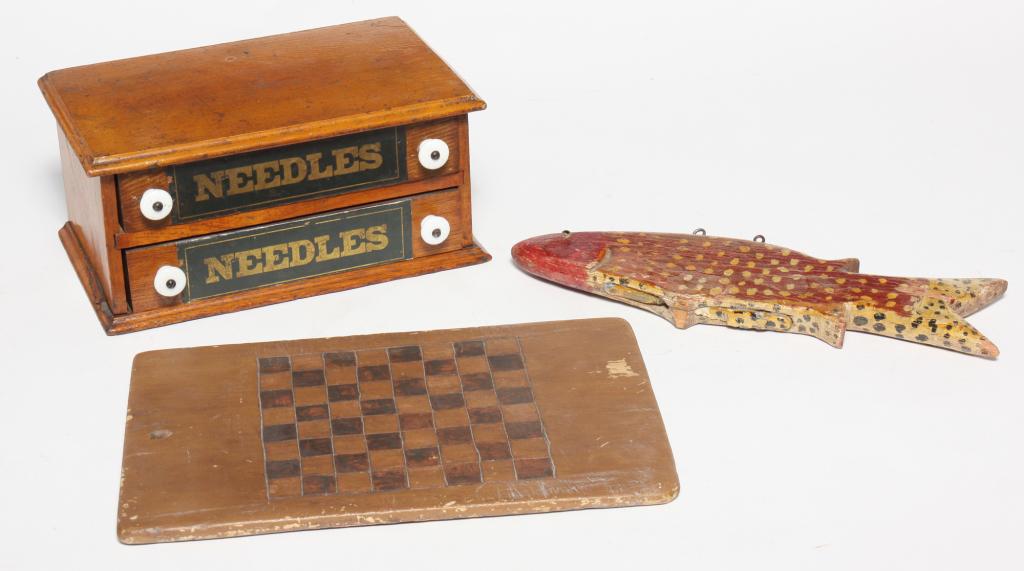 THREE PIECES ECLECTIC LOT. (1 of 3)