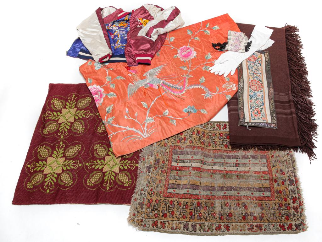 GROUP OF TEXTILES. (1 of 5)