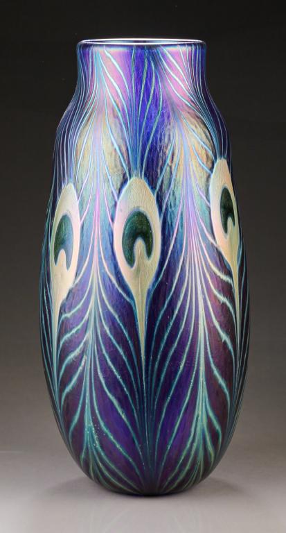 CHARLES LOTTON FEATHER GLASS VASE. (1 of 2)