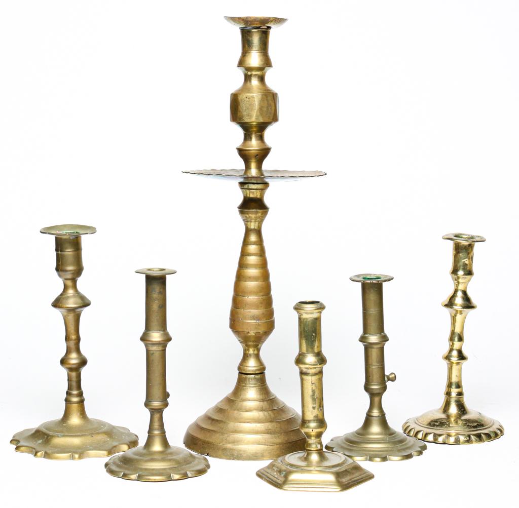 SIX EUROPEAN BRASS CANDLESTICKS. (1 of 4)