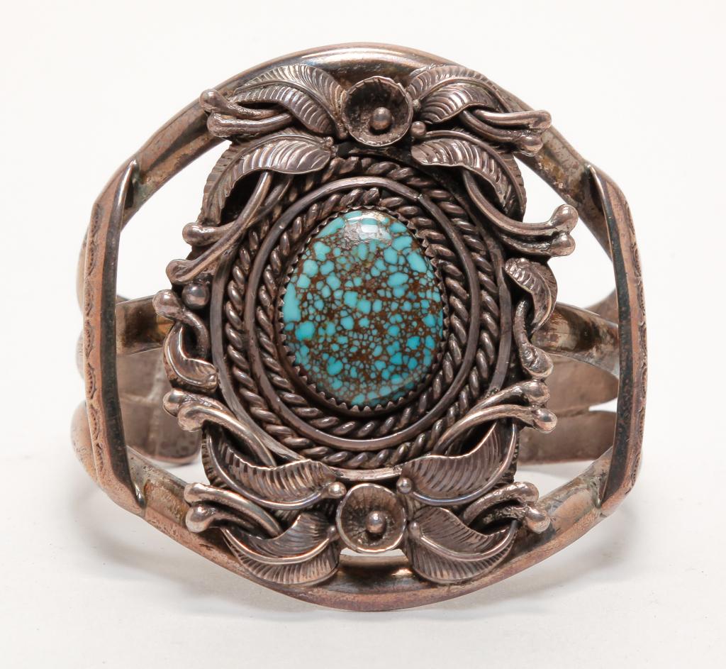 NATIVE AMERICAN CUFF BRACELET BY ANDY LEE KIRK. (1 of 5)
