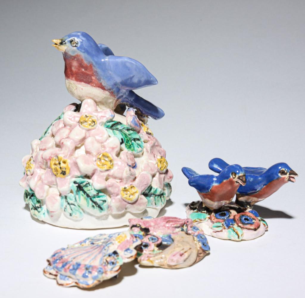 FOUR PIECES OF OVERBECK ART POTTERY. (1 of 3)