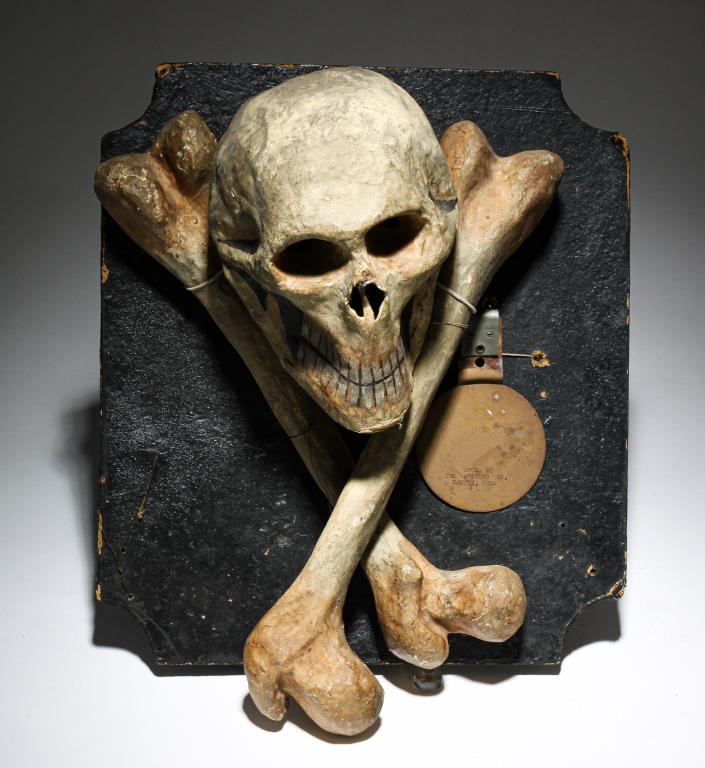 AMERICAN ODD FELLOWS WALL PLAQUE. (1 of 2)