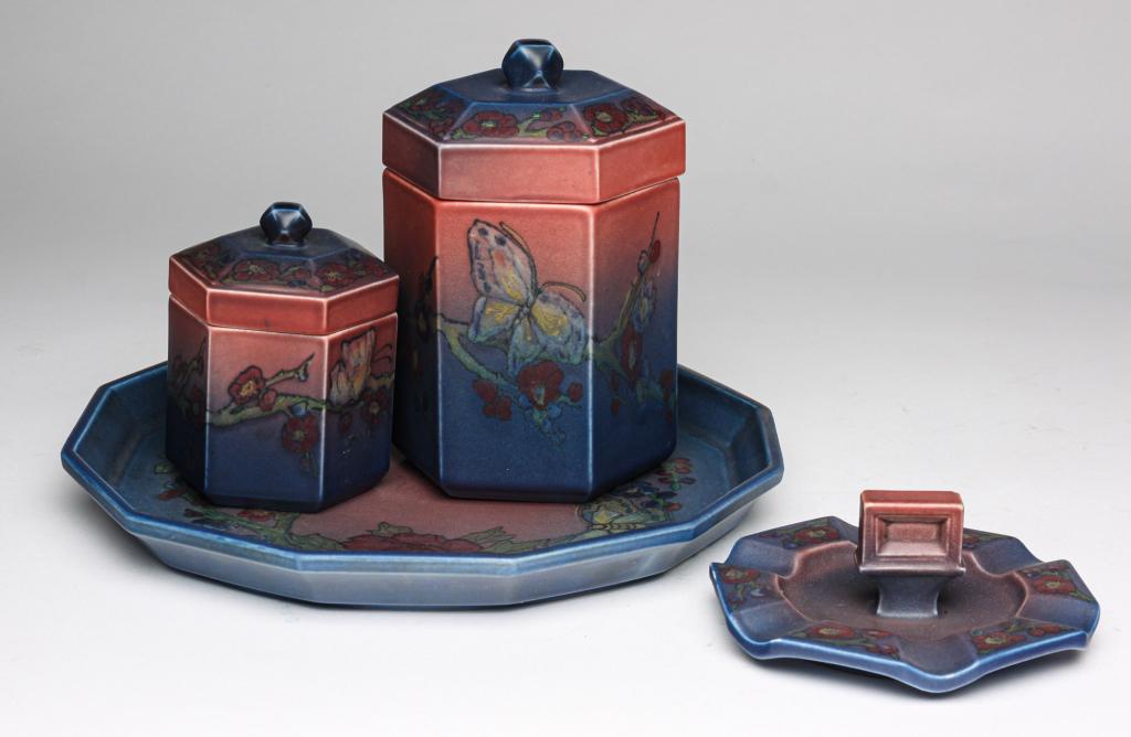 ROOKWOOD MATTE GLAZE SMOKING SET BY E. LINCOLN. (1 of 6)
