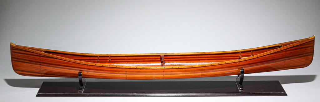 AMERICAN CANOE MODEL. (1 of 4)