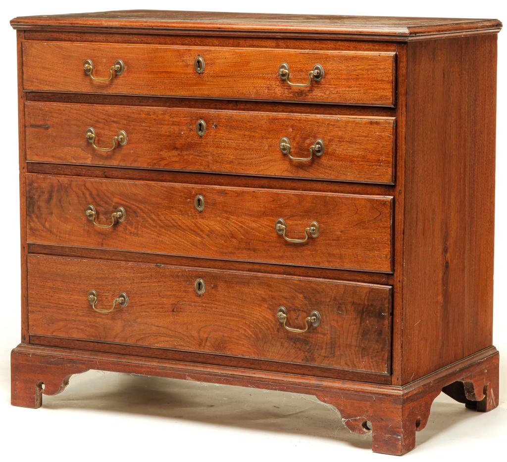 AMERICAN CHIPPENDALE CHEST. (1 of 5)