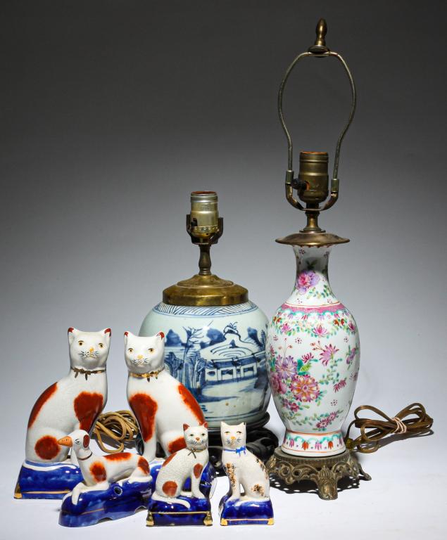 GROUP OF PORCELAIN AND STAFFORDSHIRE. (1 of 5)