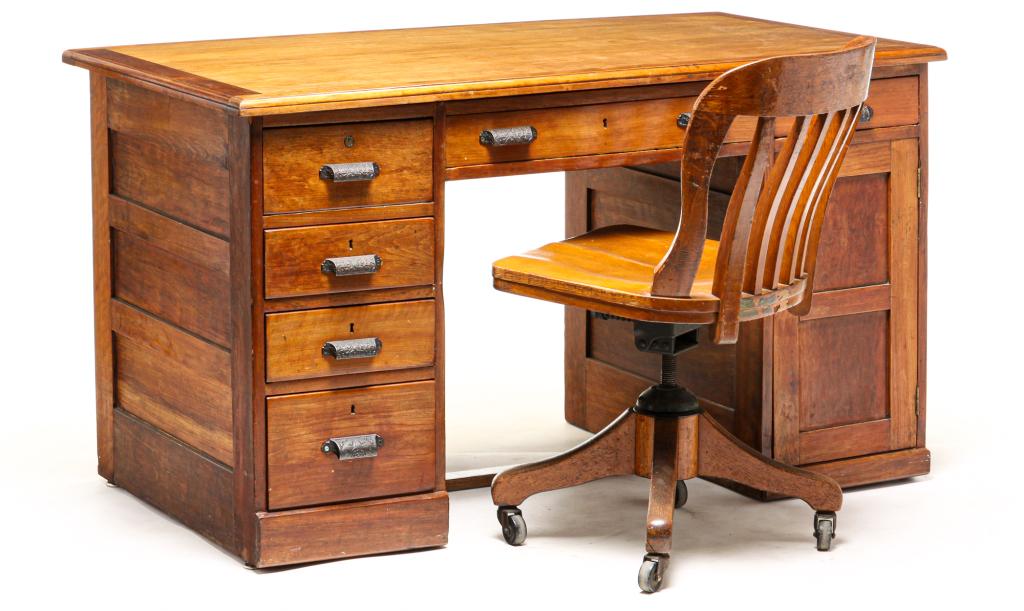AMERICAN KNEE HOLE DESK AND CHAIR. (1 of 6)
