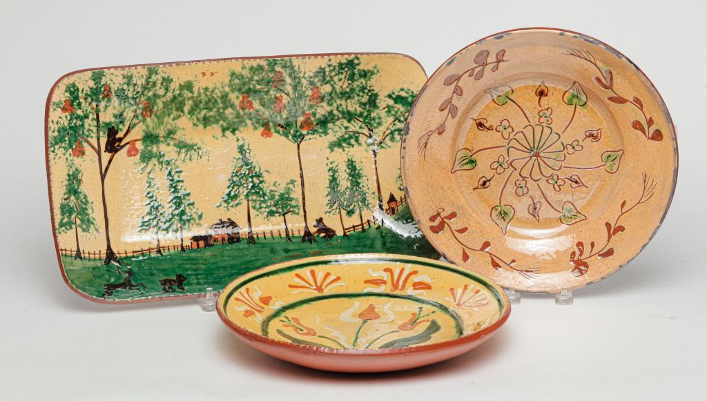 THREE TURTLECREEK REDWARE PIECES. (1 of 4)