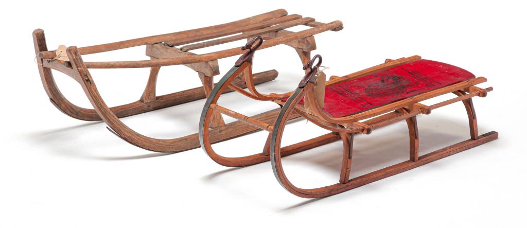 TWO AMERICAN SLEDS. (1 of 5)