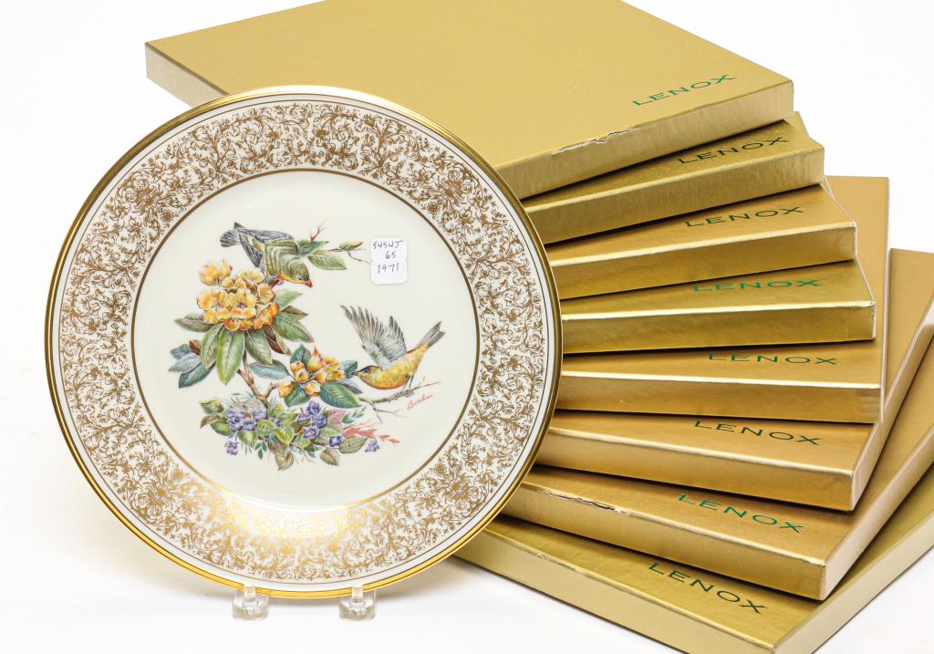 EIGHT LENOX BOEHM BIRD PLATES. (1 of 11)