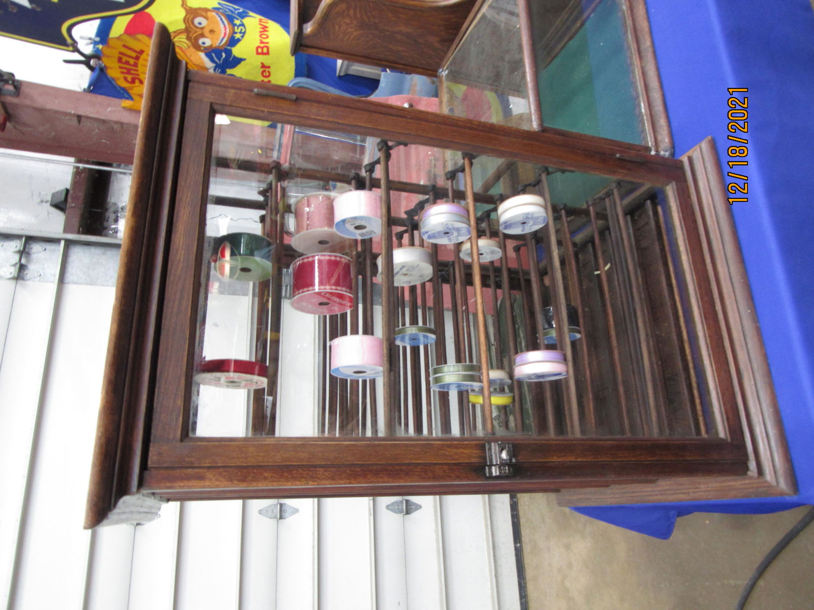 RIBBON DISPLAY CABINET (1 of 3)