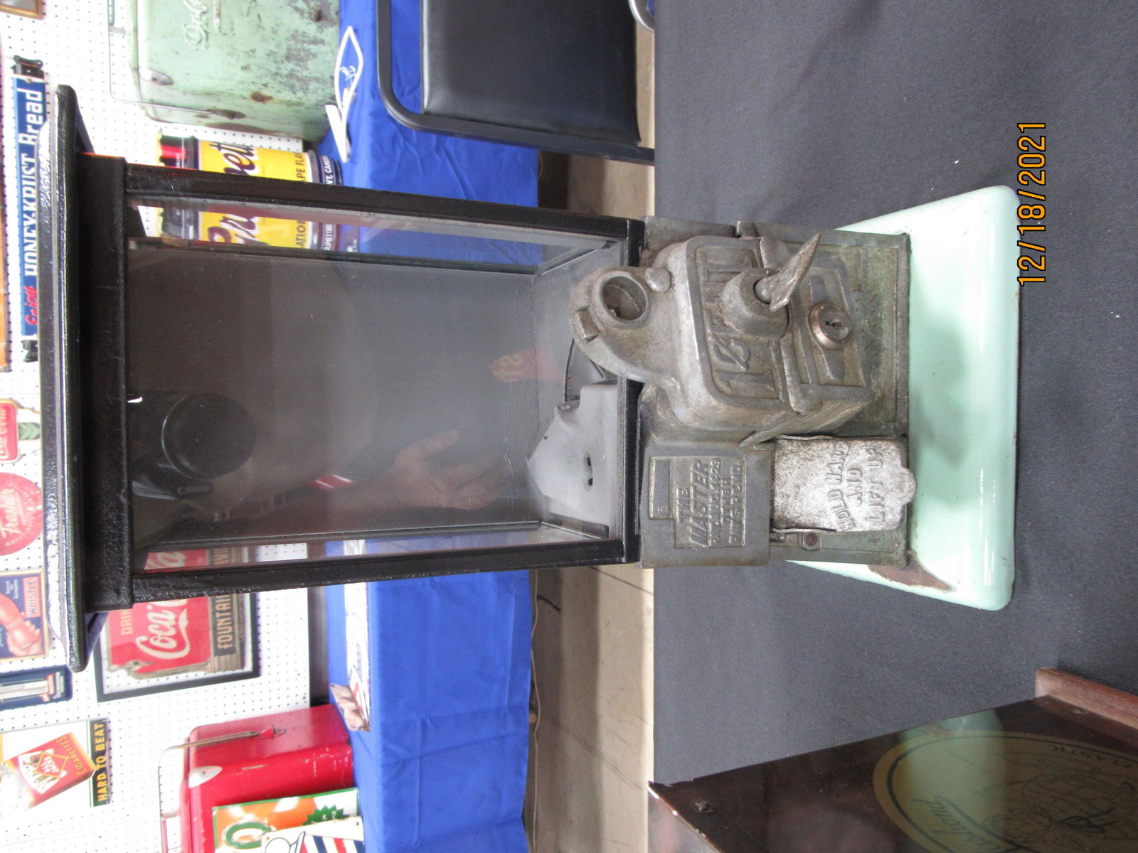 1 CENT MASTER VENDING MACHINE (1 of 3)