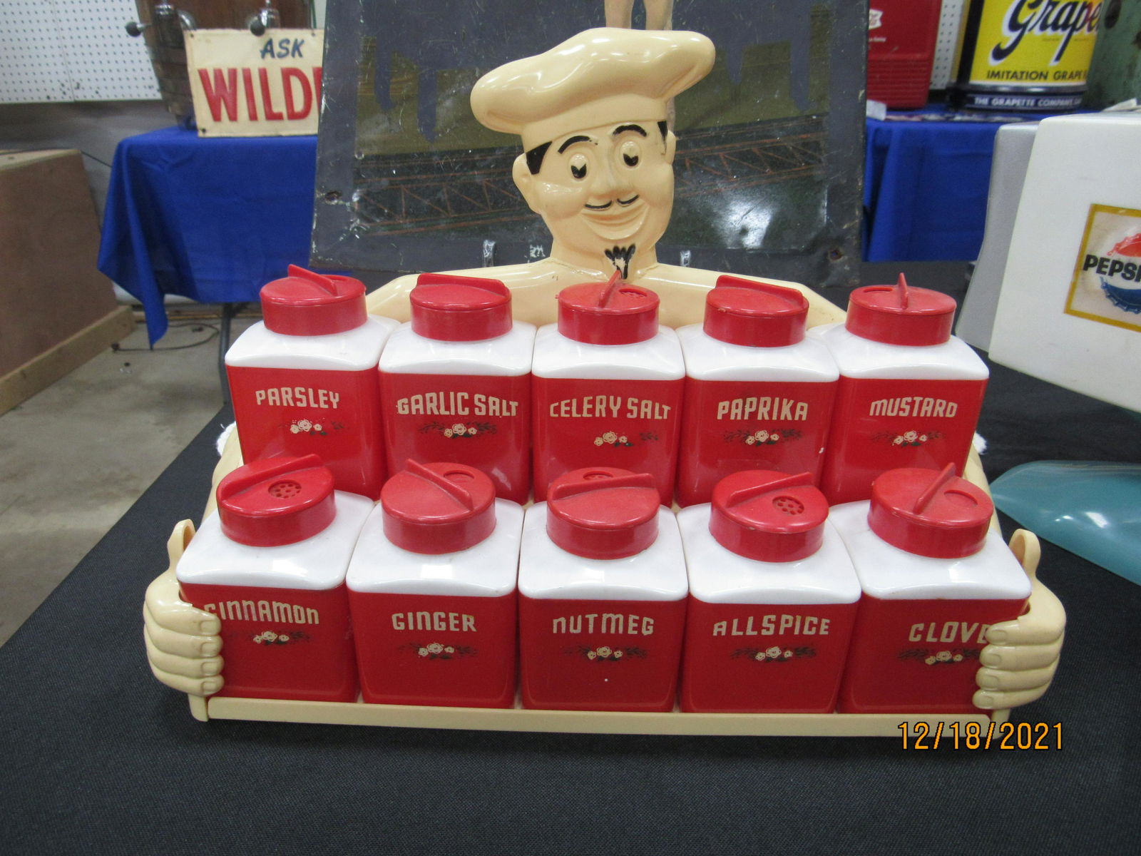 DAPOL PLASTIC CHEF MASTER SPICE RACK (1 of 1)