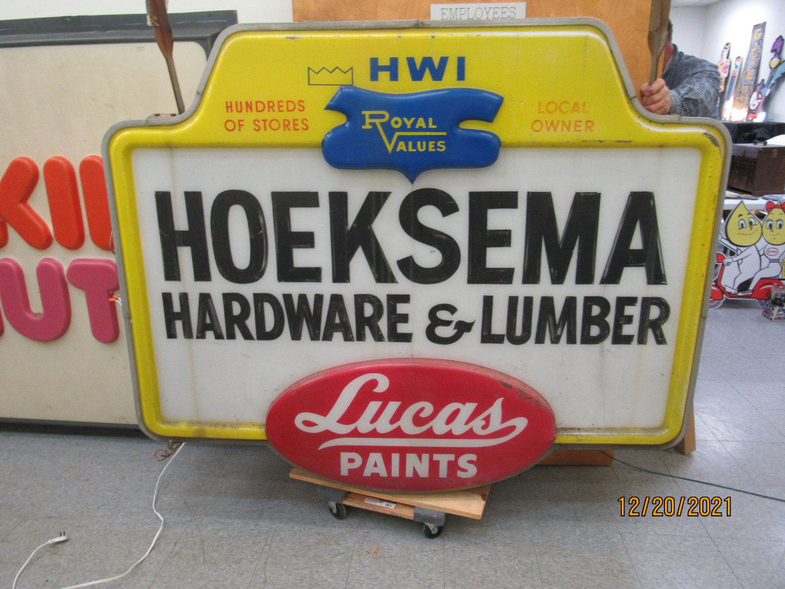 LIGHTED HOEKSEMA HARDWARE & LUMBER SIGN (1 of 2)