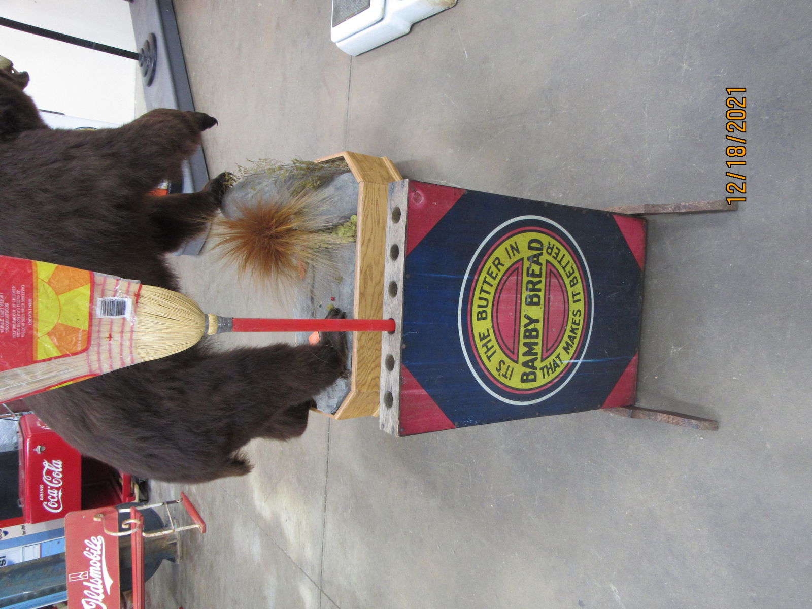 BAMBY BREAD-BROOM DISPLAY (1 of 2)