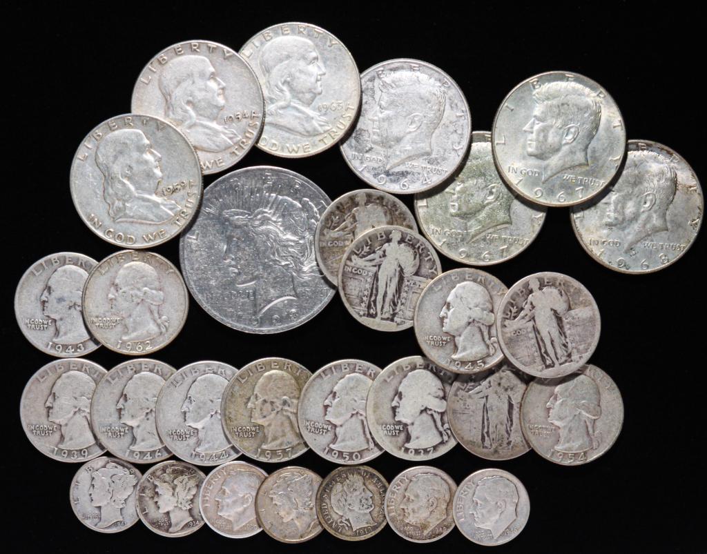 GROUP OF AMERICAN SILVER COINS (1 of 4)