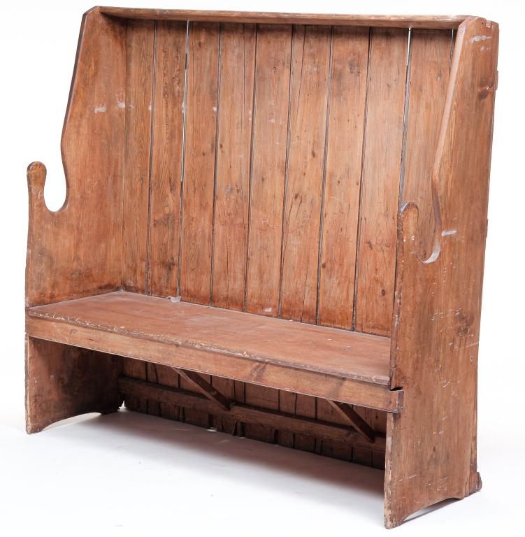 ENGLISH FIRESIDE BENCH. (1 of 5)