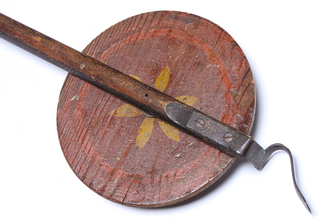 AMERICAN DECORATED SEEDER. (1 of 4)