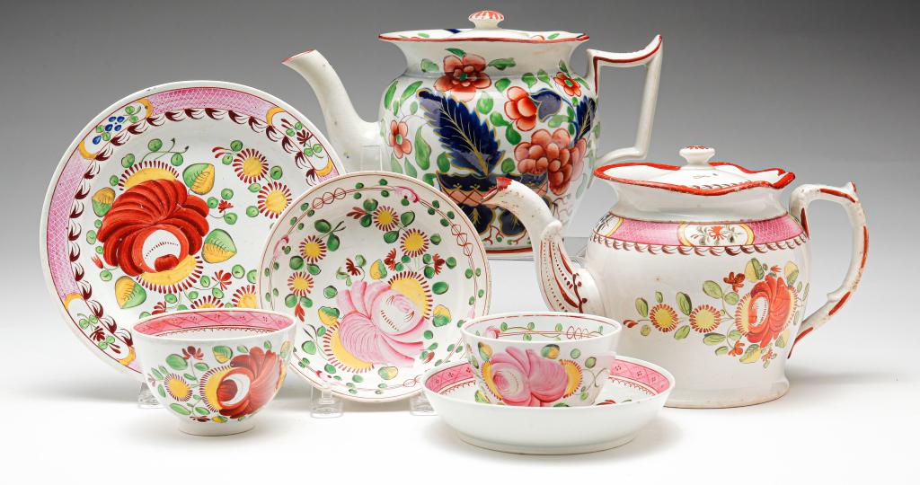 FIVE PIECES OF ENGLISH SOFTPASTE. (1 of 8)