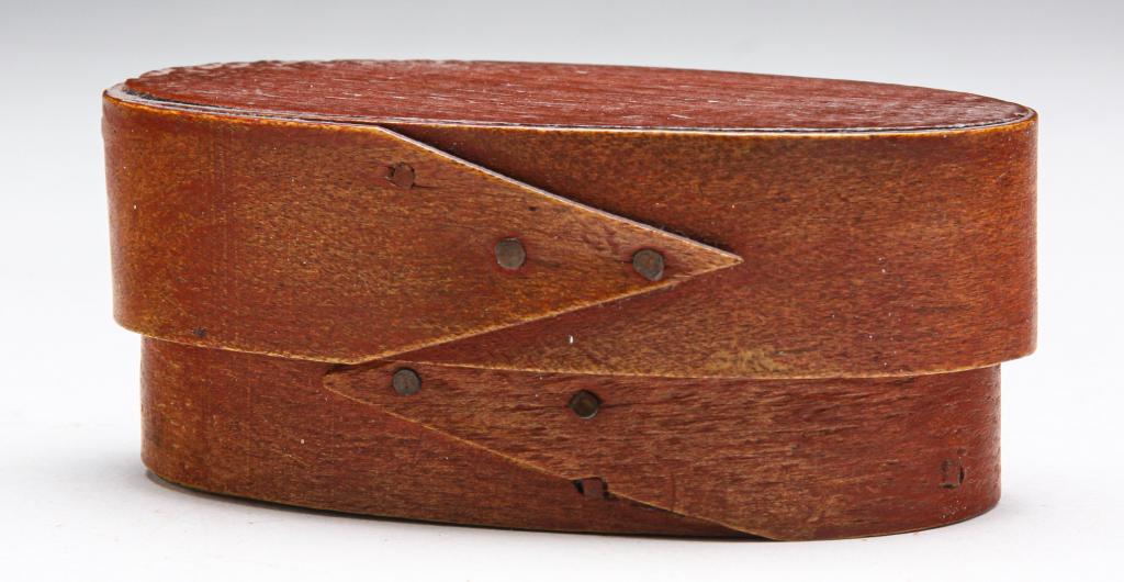 SHAKER MINIATURE BOX. (1 of 5)