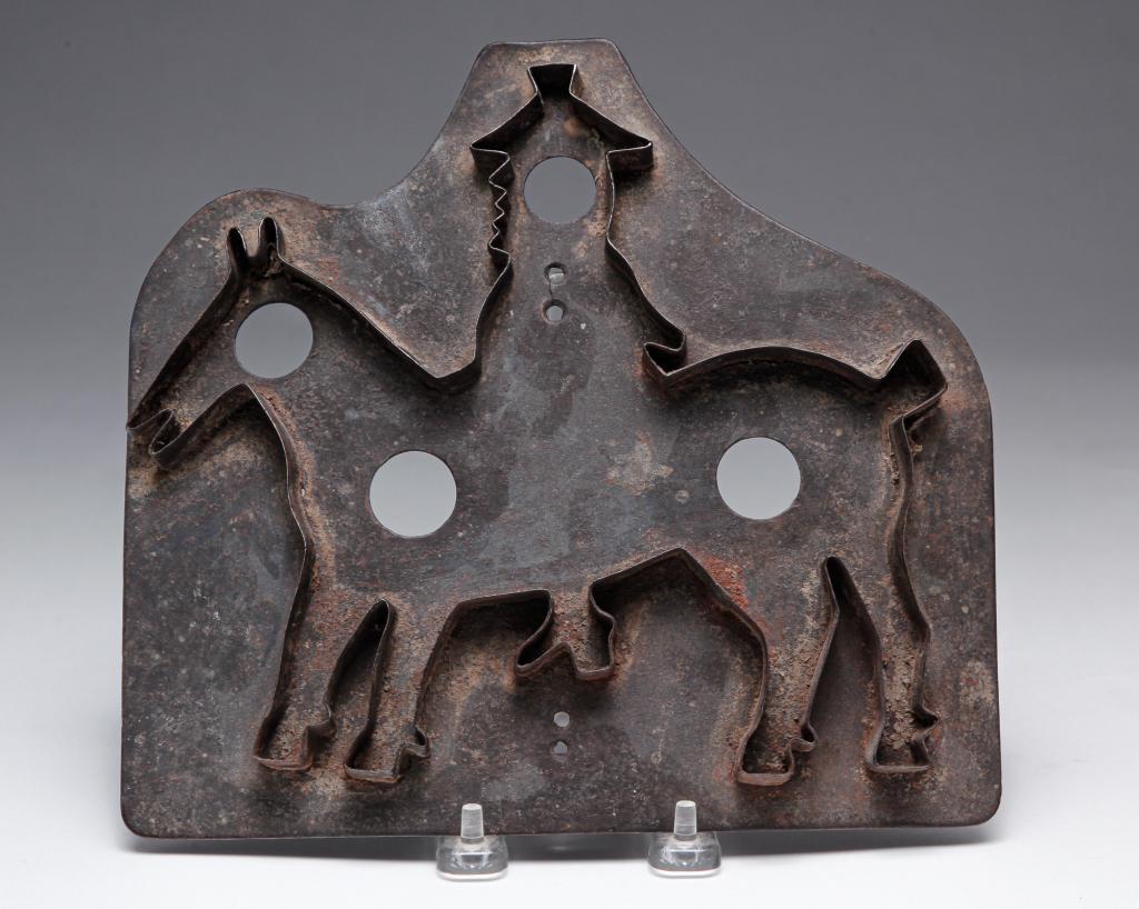 AMERICAN HORSE AND RIDER COOKIE CUTTER. (1 of 2)