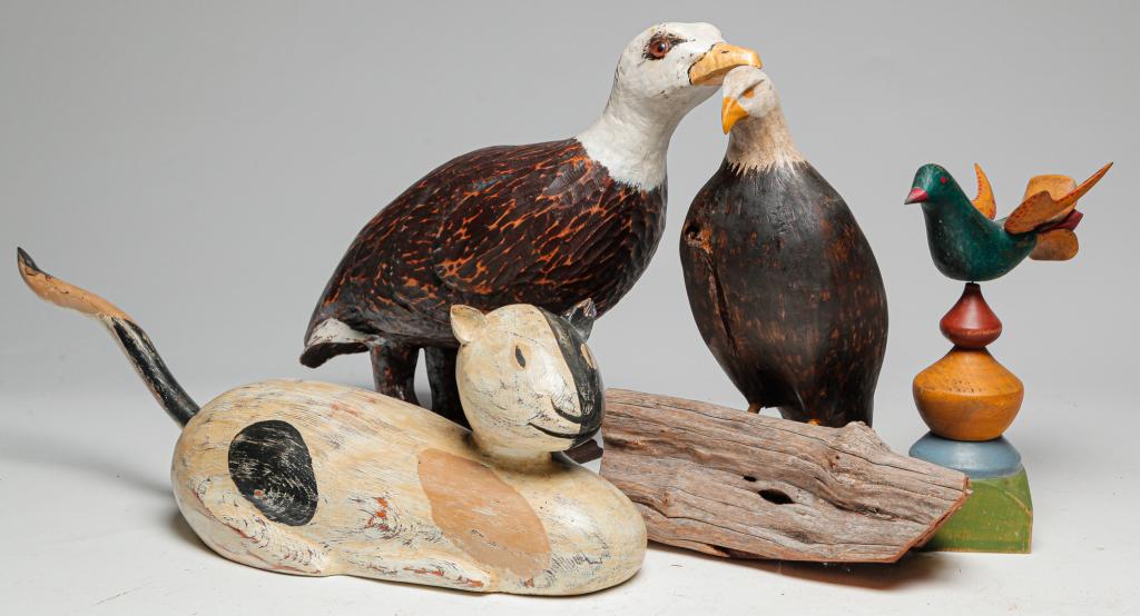 FOUR AMERICAN FOLK ART CARVINGS. (1 of 5)