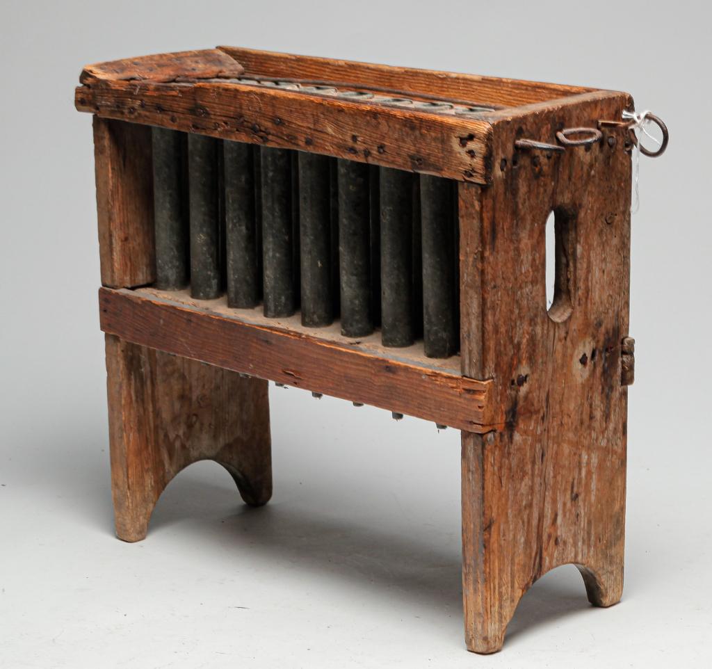 AMERICAN CANDLE MOLD FRAME. (1 of 2)