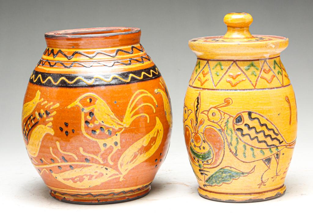 TWO GREG SCHOONER OHIO CONTEMPORARY REDWARE JARS. (1 of 3)