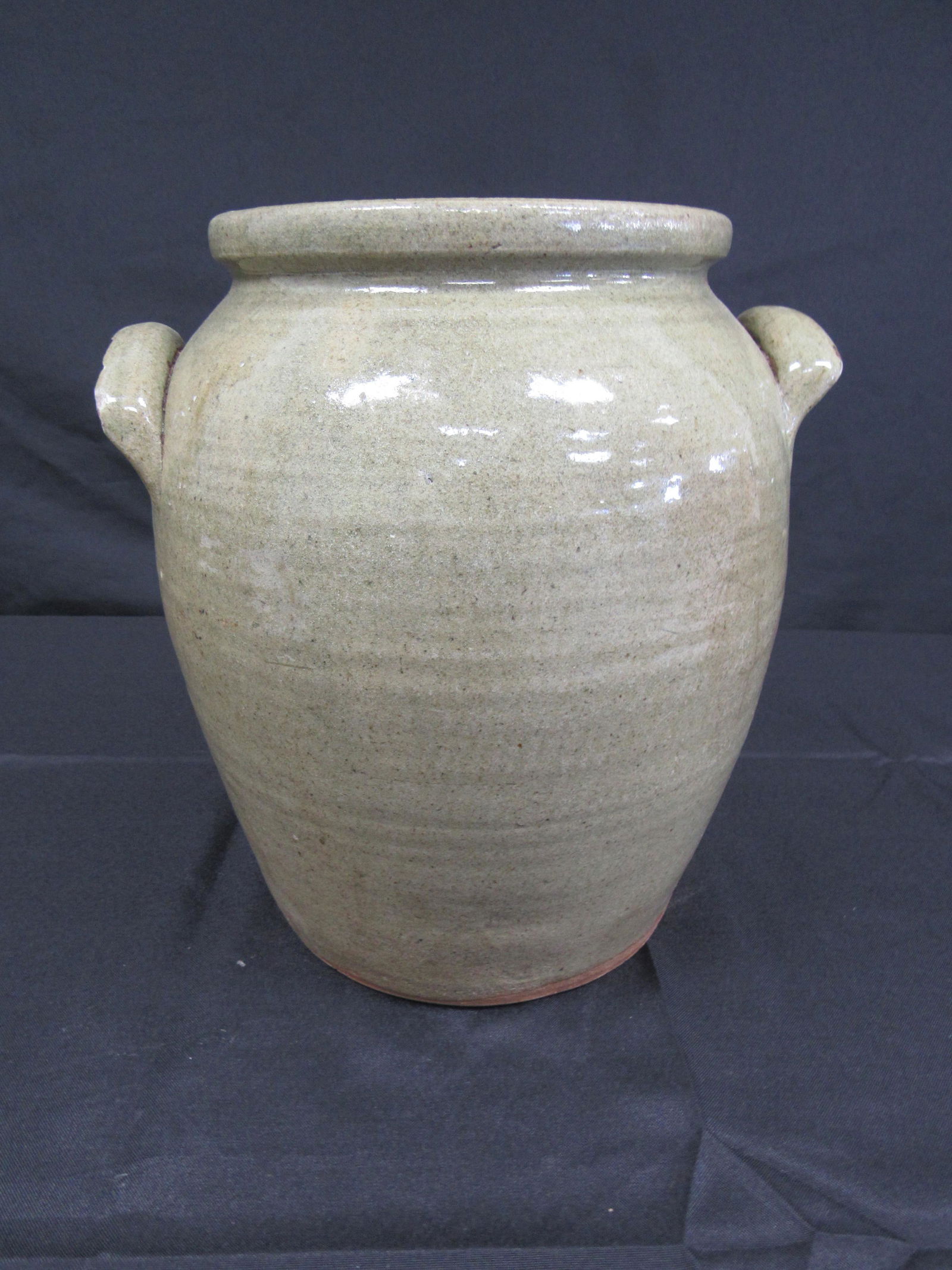 UPSTATE SC ALKALINE-GLAZED STONEWARE 2 GAL JAR (1 of 2)