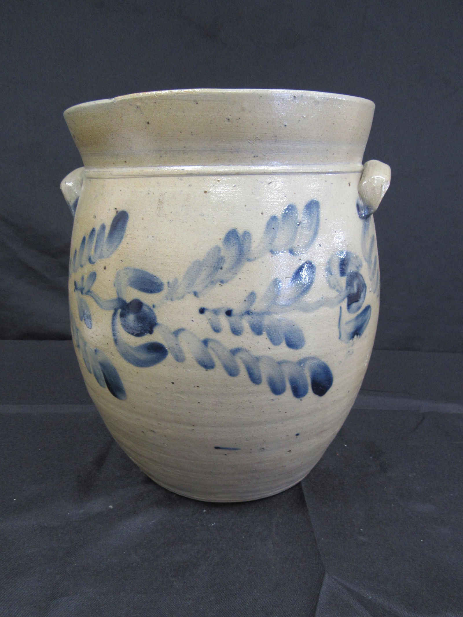 FOUR GALLON BALTIMORE  MD STONEWARE  JAR (1 of 5)