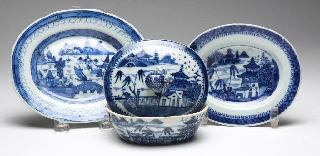 CHINESE CANTON TRAY AND NANKING DISH. (1 of 5)