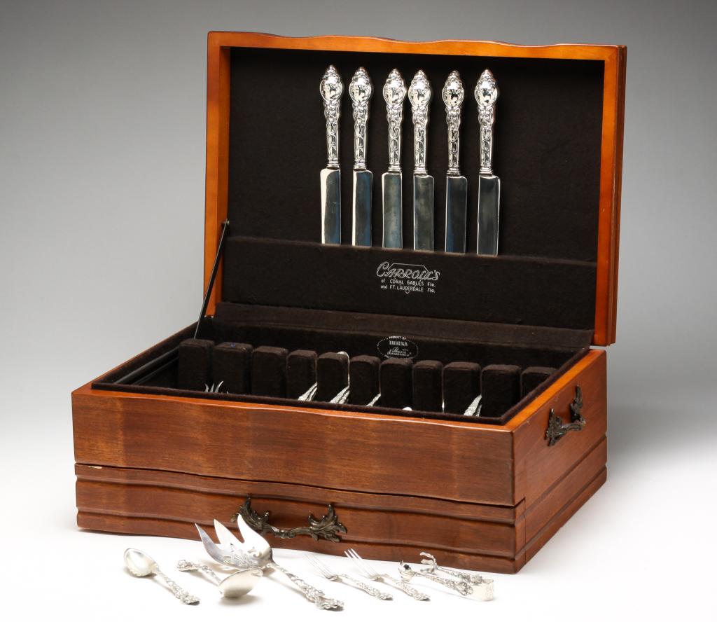 AMERICAN STERLING SILVER FLATWARE. (1 of 9)