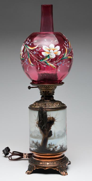 AMERICAN VICTORIAN PARLOR LAMP. (1 of 7)