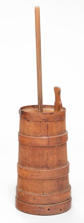 AMERICAN PIGGIN CHURN. (1 of 3)