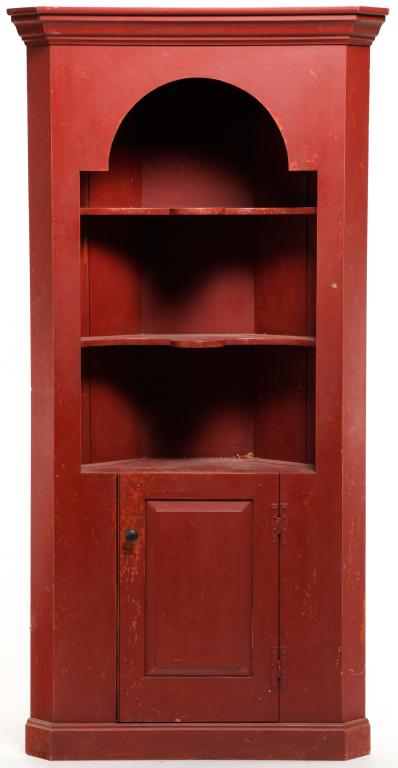 AMERICAN DAVID T. SMITH PAINTED CORNER CUPBOARD. (1 of 5)