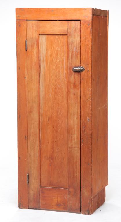 AMERICAN CHIMNEY CUPBOARD. (1 of 4)