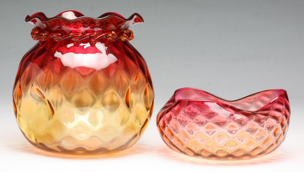 AMERICAN AMBERINA VASE AND DISH. (1 of 4)