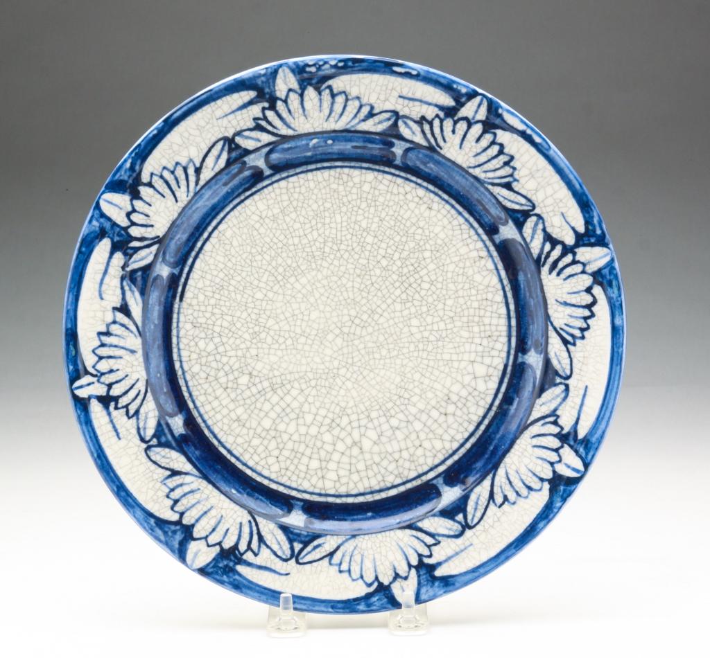 AMERICAN DEDHAM POTTERY PLATE. (1 of 4)